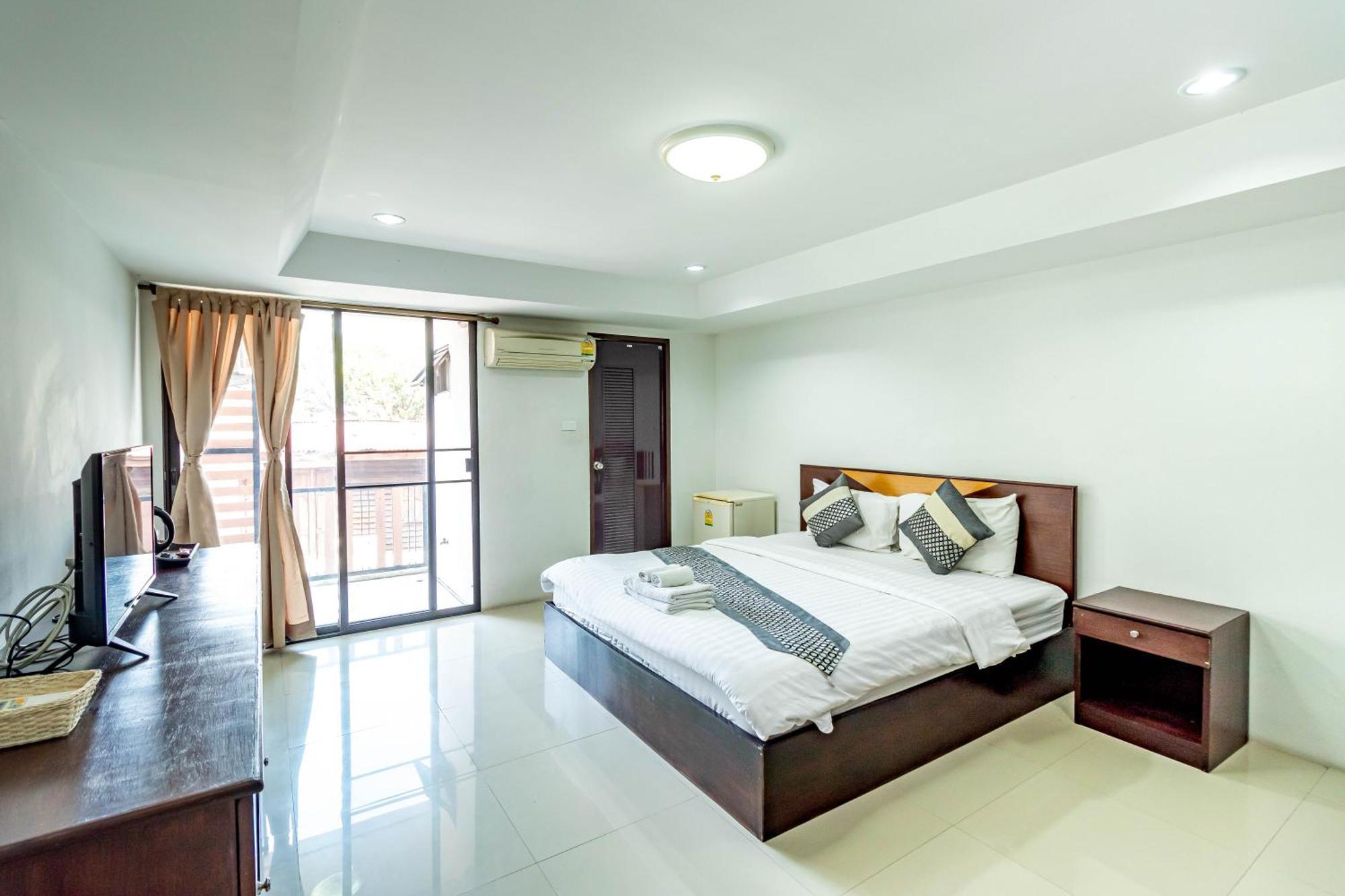 Aparthotel Grannylla Charoenkrung Bangkok Exterior foto